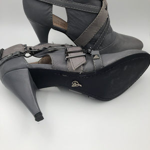 RACHEL Rachel Roy Shoes - Rachel Roy Rfvillie Gray Boots/Booties Size 9 NWOT RACHEL Rachel Roy Shoes - Rachel Roy Rfvillie Gray Boots/Booties Size 9 NWOT